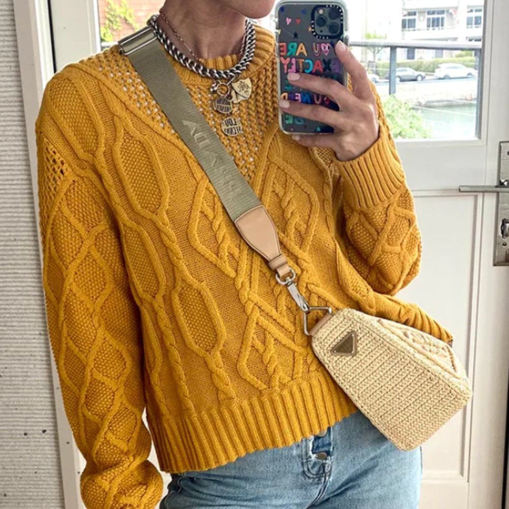 GOLD COAST CABLE KNIT SWEATER- never worn tags on
